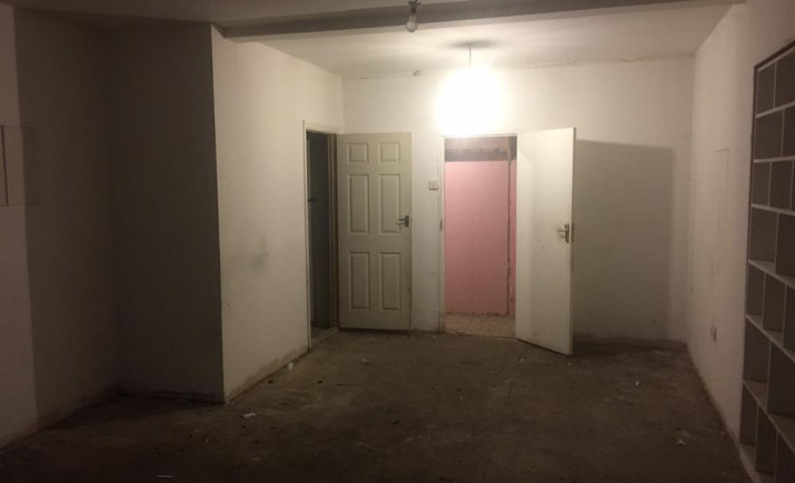 Image 6 of 12