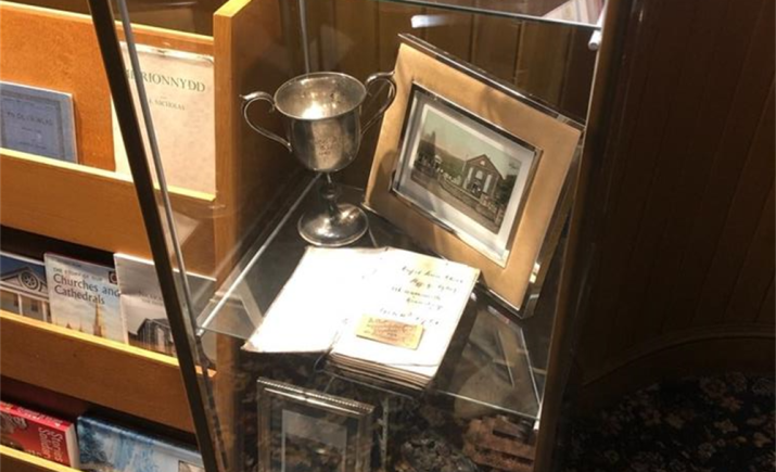 Image 5 of 15