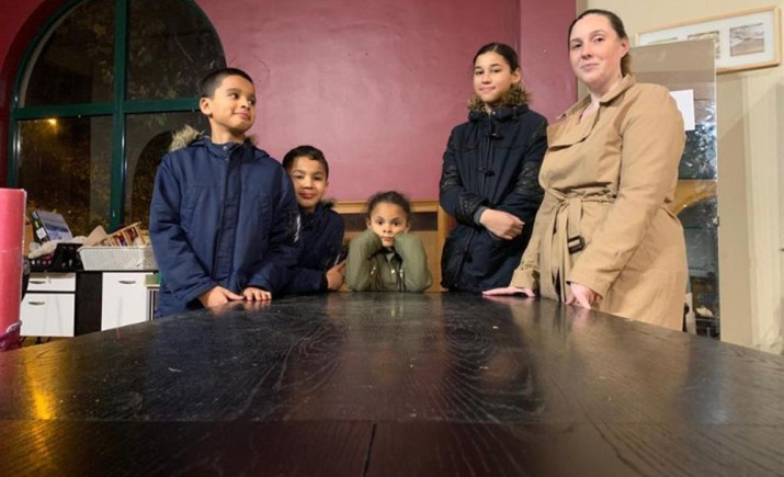 furniture-family.jpg