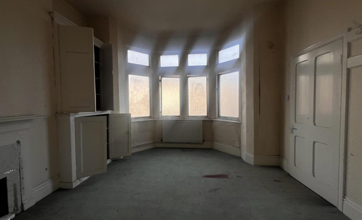 Image 2 of 15