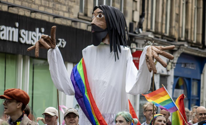 Image 21 of 28