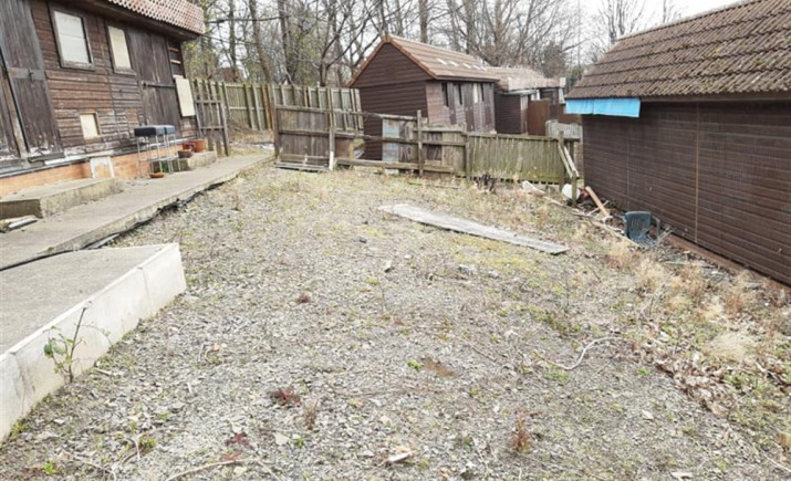 Image 10 of 24