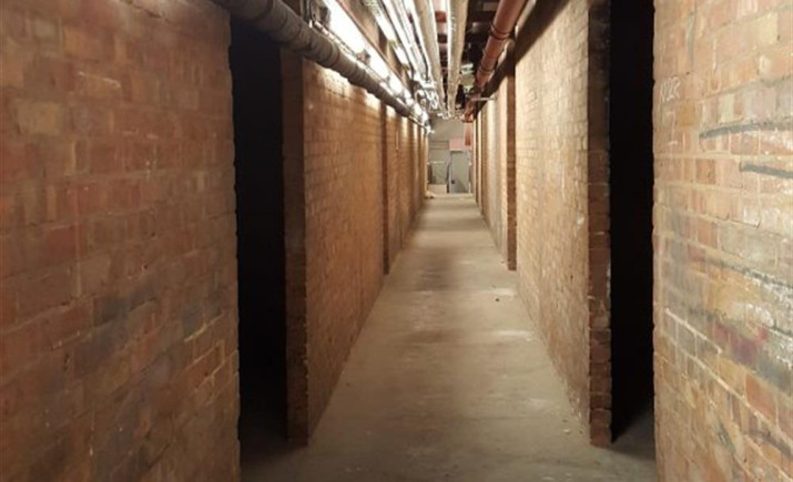 Image 19 of 28