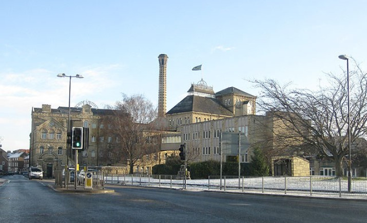 Image 1 of 3