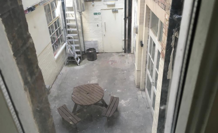 Image 8 of 31