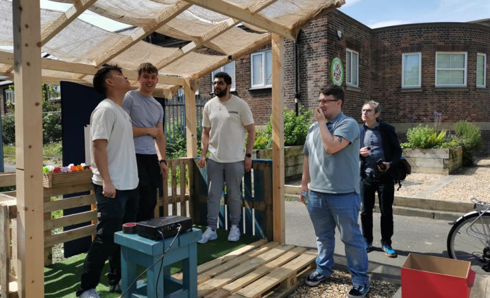 Image 19 of 27