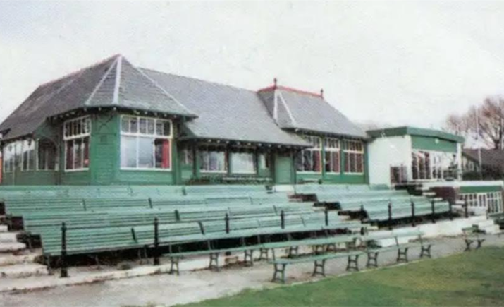 Image 2 of 4