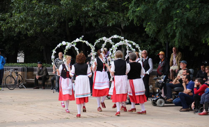 Image 10 of 12