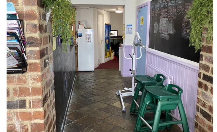 Image 4 of 20