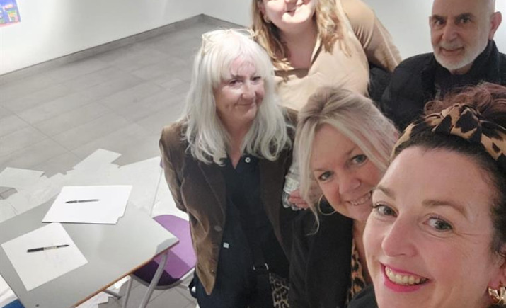 Image 4 of 8