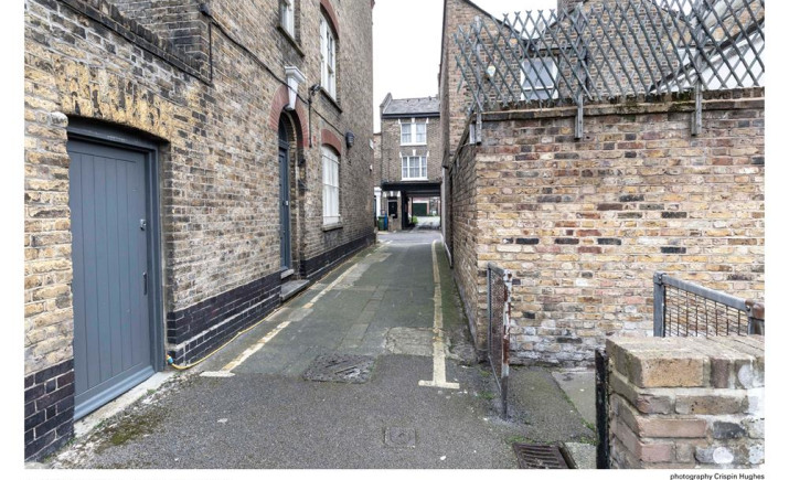 Image 19 of 22