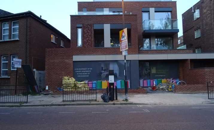 Image 4 of 75