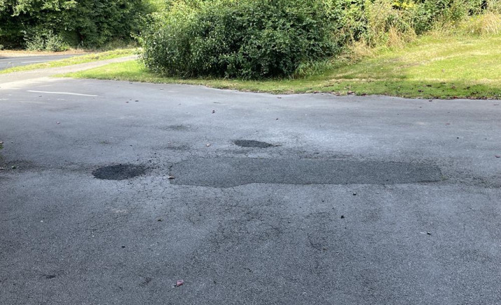 Image 2 of 10