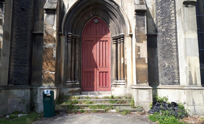 Image 4 of 6