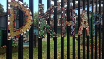 DOG KENNEL HILL PLAYGROUND NEW BUILDING