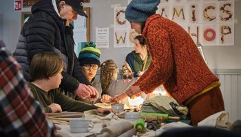  Us Creative - Ceramic Community Workshops
