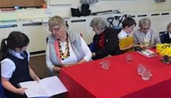 Intergenerational lunch and fun club
