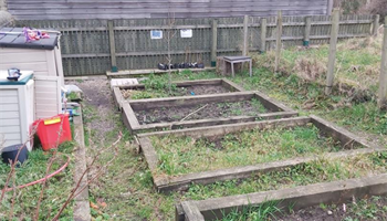 Holme Valley Pots of Fun Project